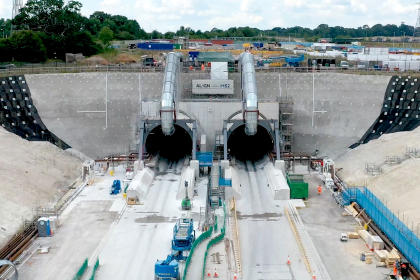 The south portal of the Chiltern tunnel.