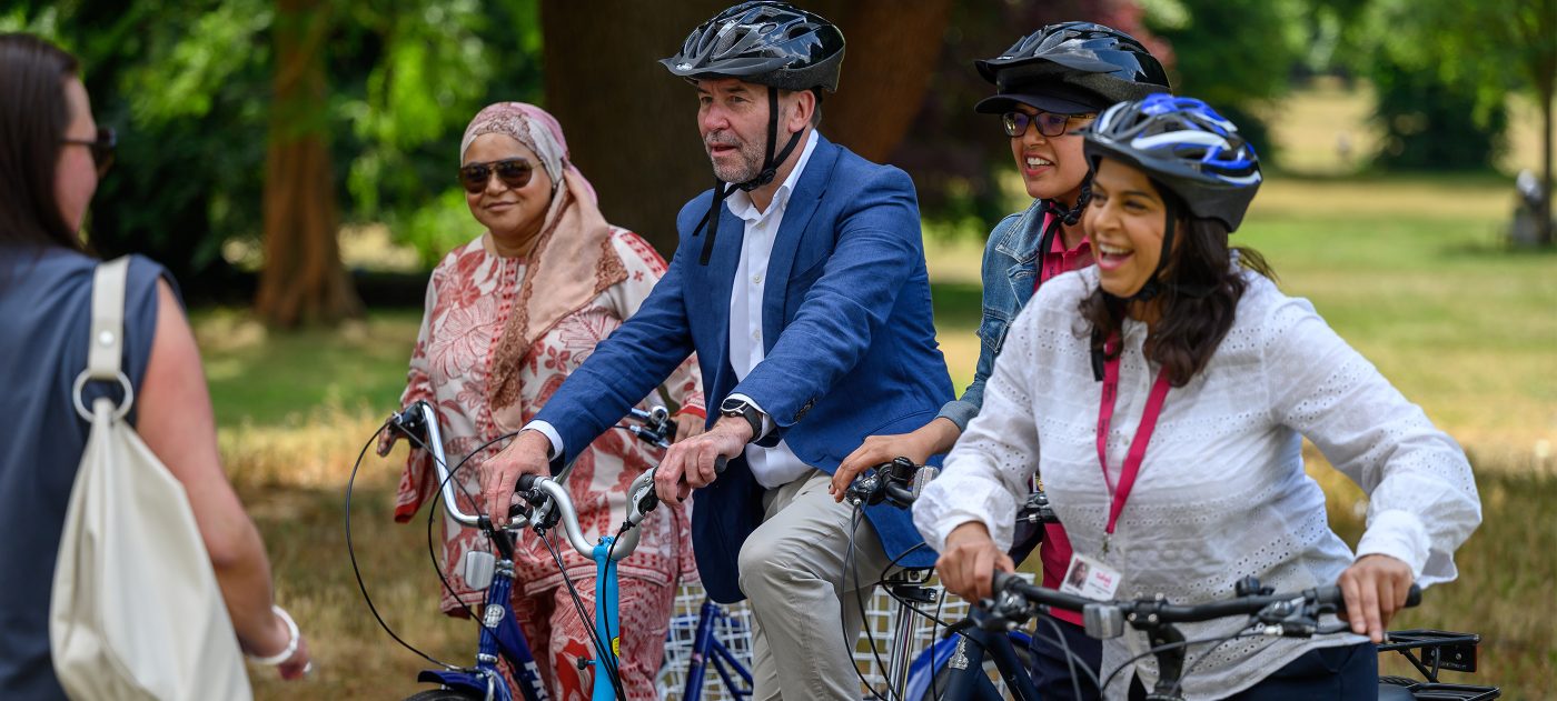 HS2 CEO Mark Wild meeting the CEF recipient Saheli Hub East Birmingham. 