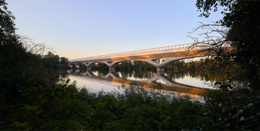 Actual photo of Colne Valley viaduct across Korda Lake - (C) Grimshaw Hufton Crow